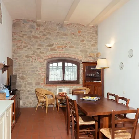 'giovanni' Mit Pool By Interhome Apartmán *